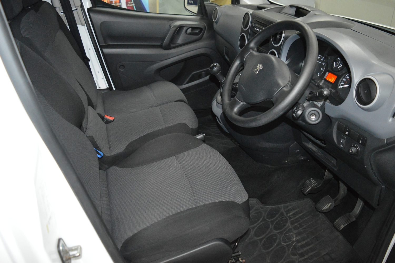 Used Peugeot Partner 2016 for sale - 76192824: Photo 10