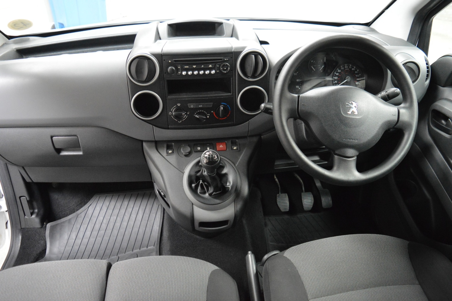 Used Peugeot Partner 2016 for sale - 76192824: Photo 13