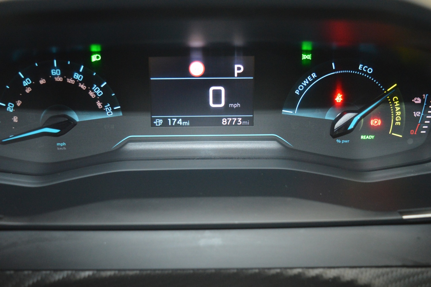 Used Peugeot E-208 2020 for sale - 77404004: Photo 3