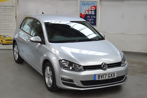 Used Volkswagen Golf 2017 for sale - 76117156: Photo 5
