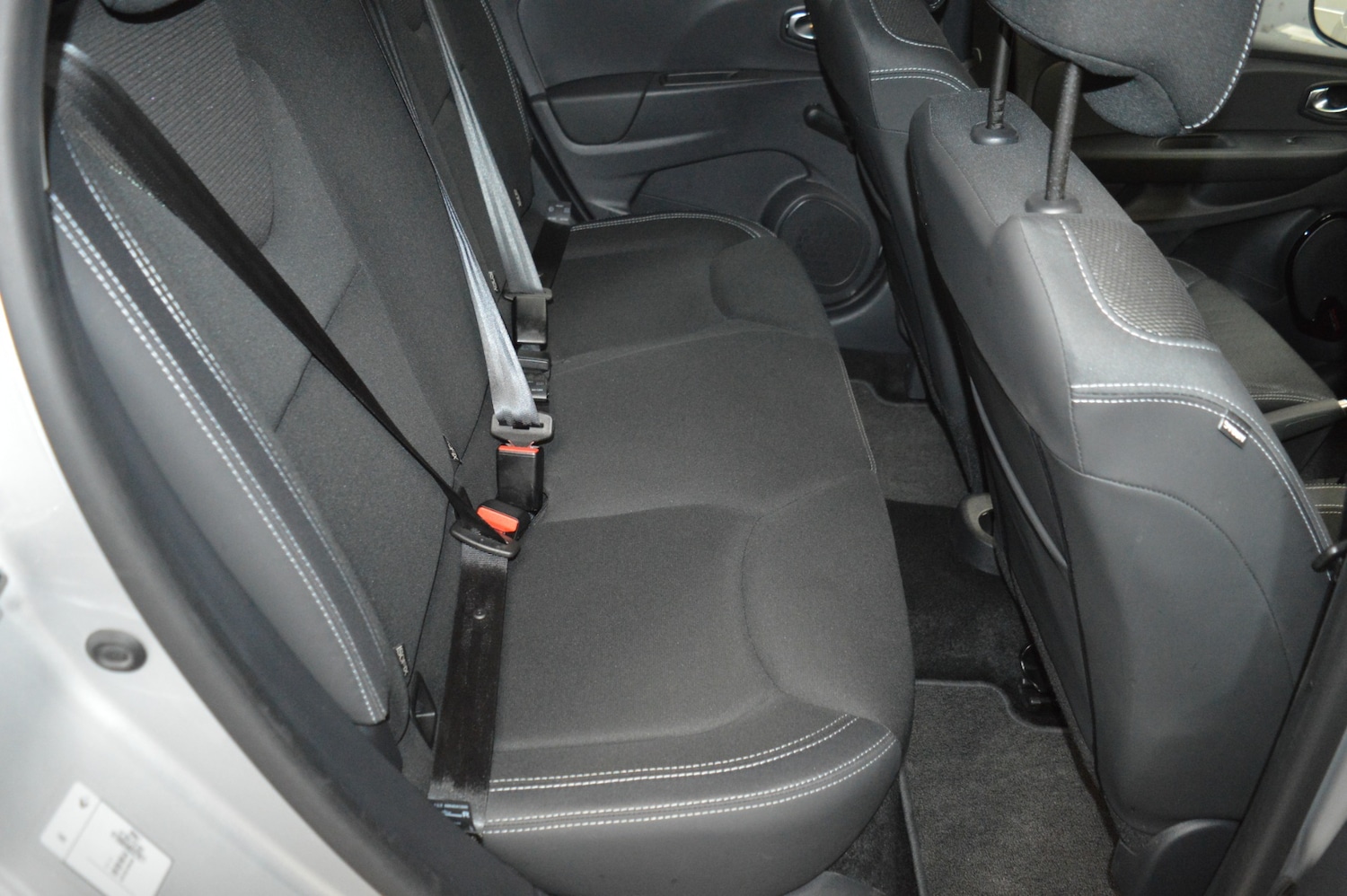 Used Renault Clio 2019 for sale - 76343033: Photo 9