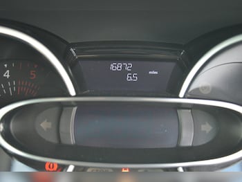 Used Renault Clio 2019 for sale - 76392066: Photo