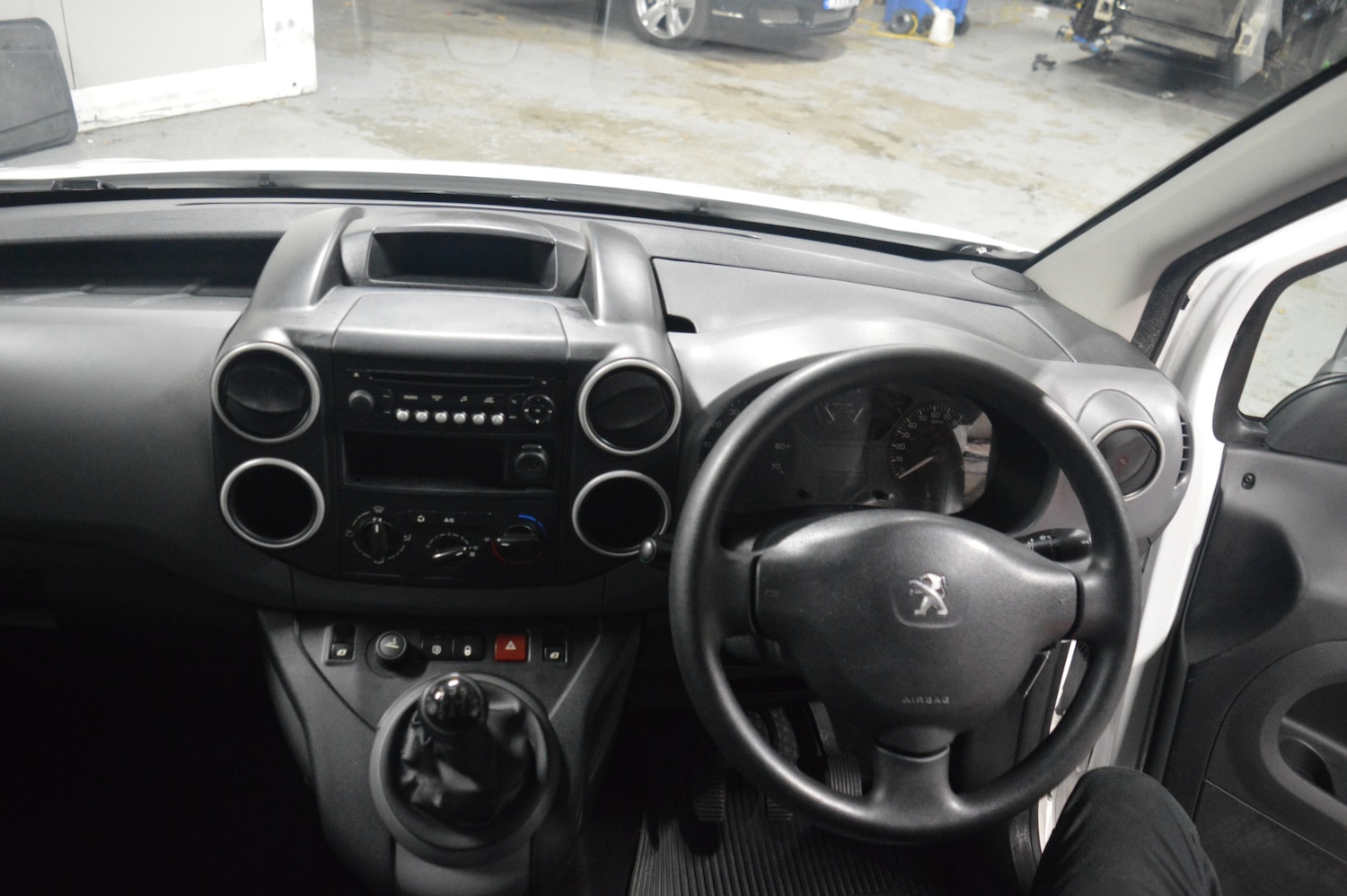 Used Peugeot Partner 2013 for sale - 76908271: Photo 11