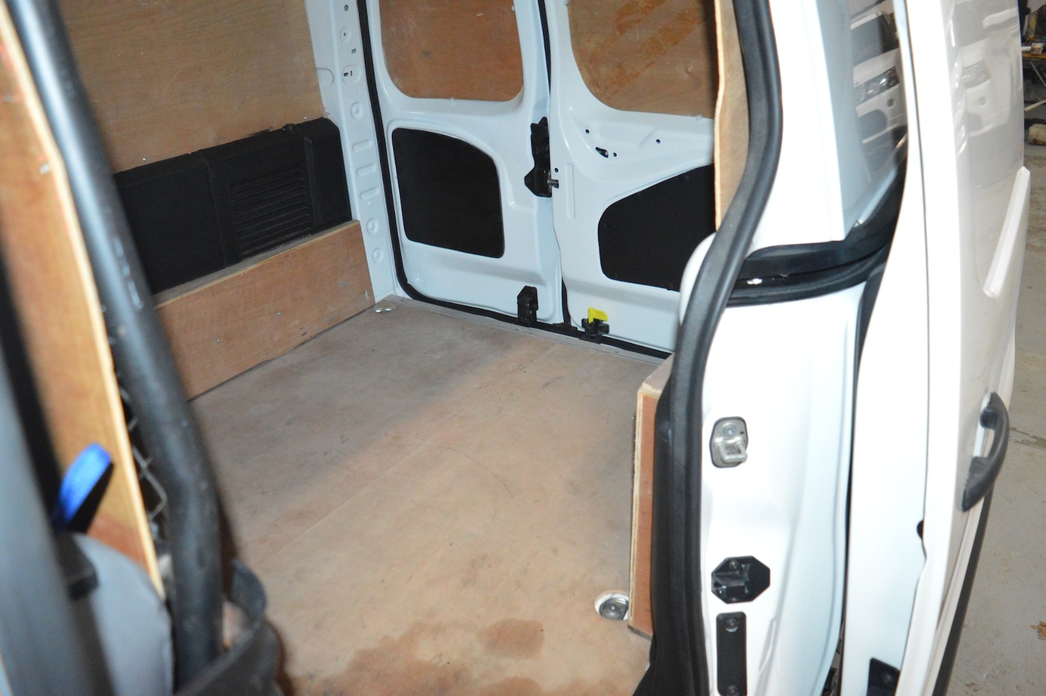 Used Peugeot Partner 2013 for sale - 76908271: Photo 24