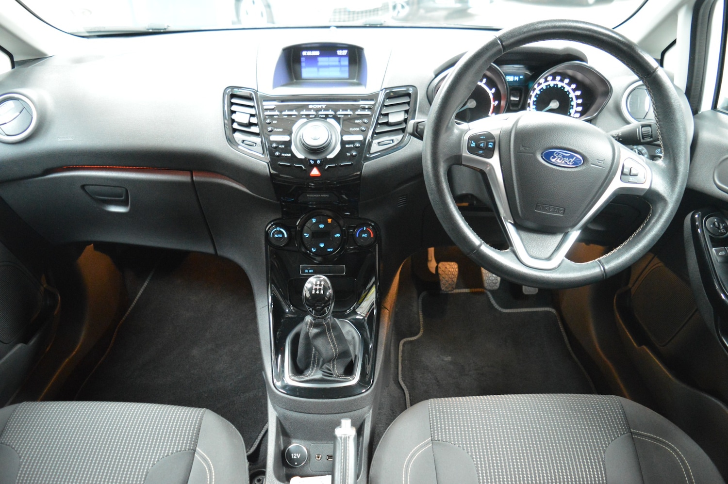 Used Ford Fiesta 2015 for sale - 76492486: Photo 10