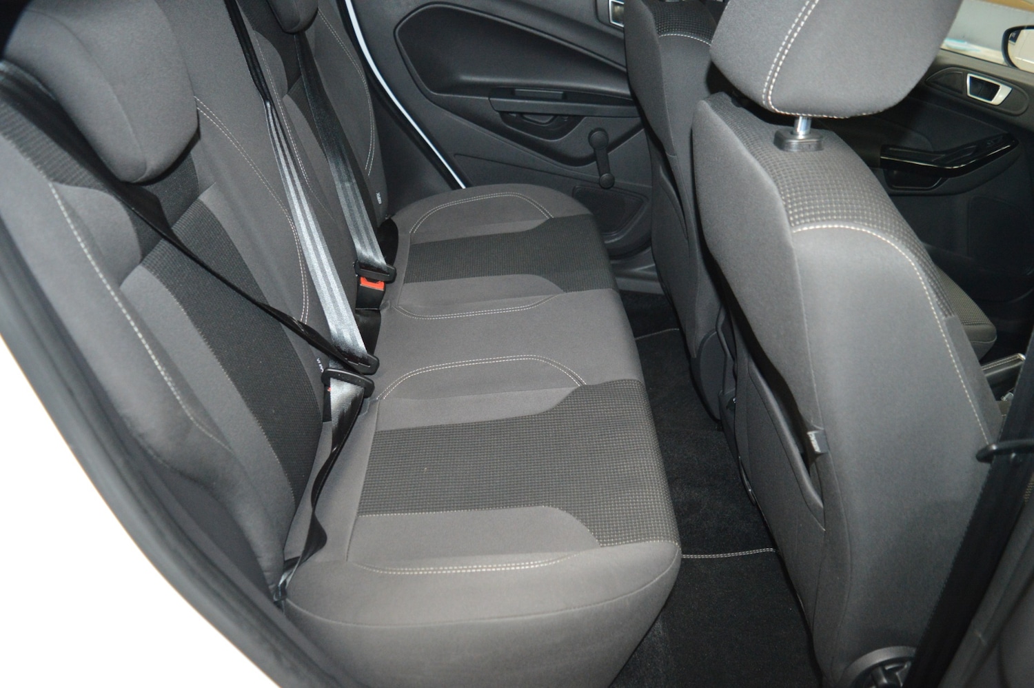 Used Ford Fiesta 2015 for sale - 76492486: Photo 9