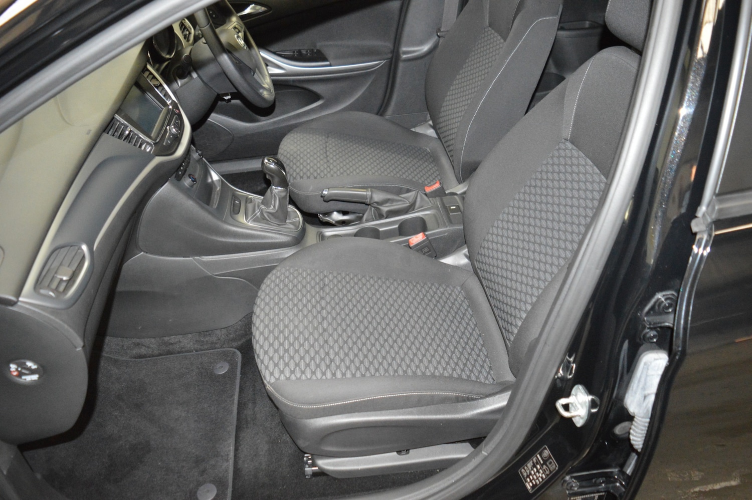 Used Vauxhall Astra 2018 for sale - 77762410: Photo 12