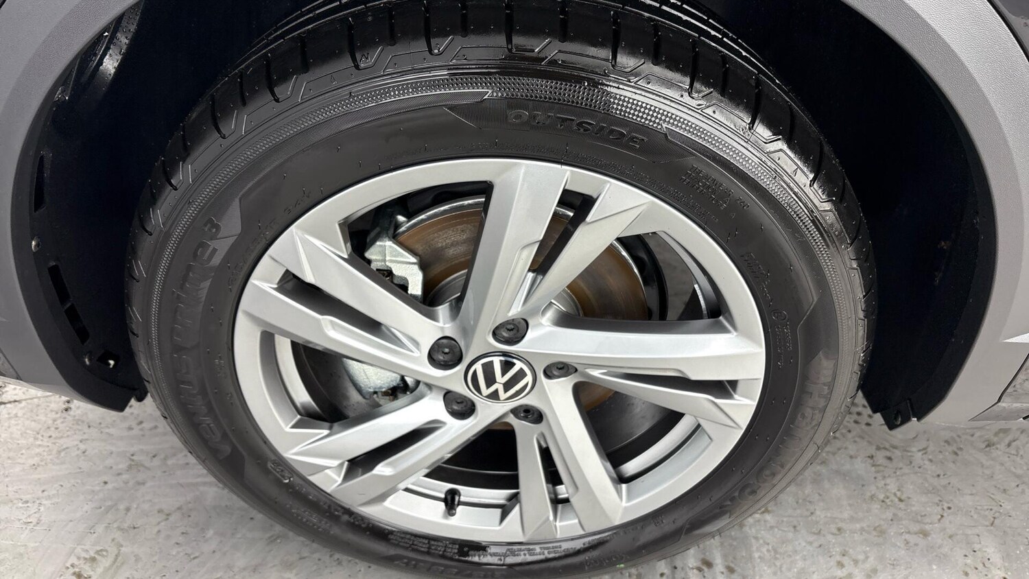 Used Volkswagen T-Roc 2025 for sale - 77760900: Photo 35