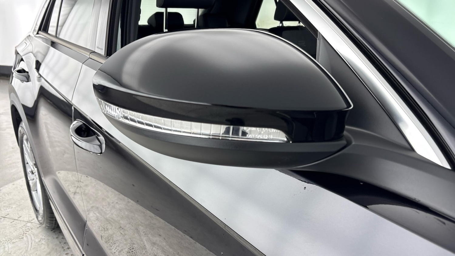 Used Volkswagen T-Roc 2025 for sale - 77760900: Photo 38