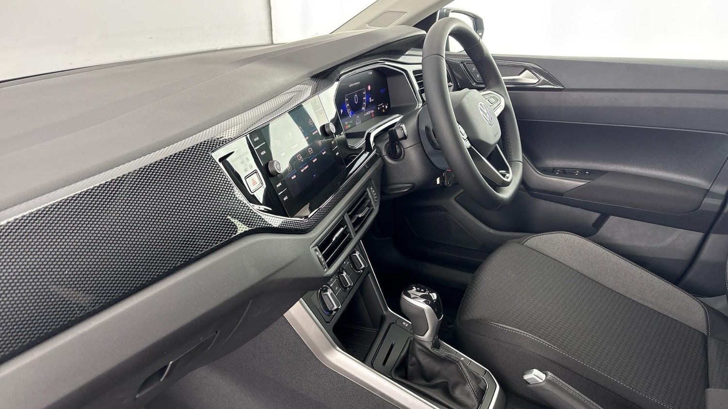 Used Volkswagen Polo 2025 for sale - 77506414: Photo 2