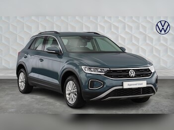 Used Volkswagen T-Roc 2023 for sale - 78615266: Photo