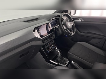 Used Volkswagen T-Cross 2024 for sale - 75760980: Photo