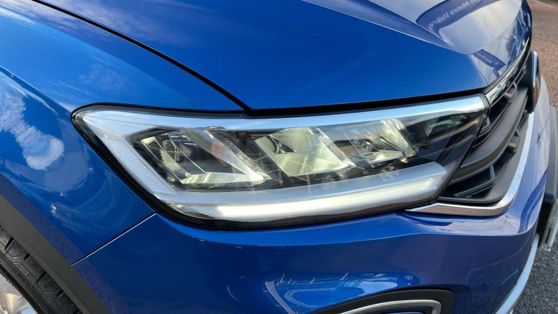 Used Volkswagen T-Roc 2025 for sale - 77211120: Photo 25