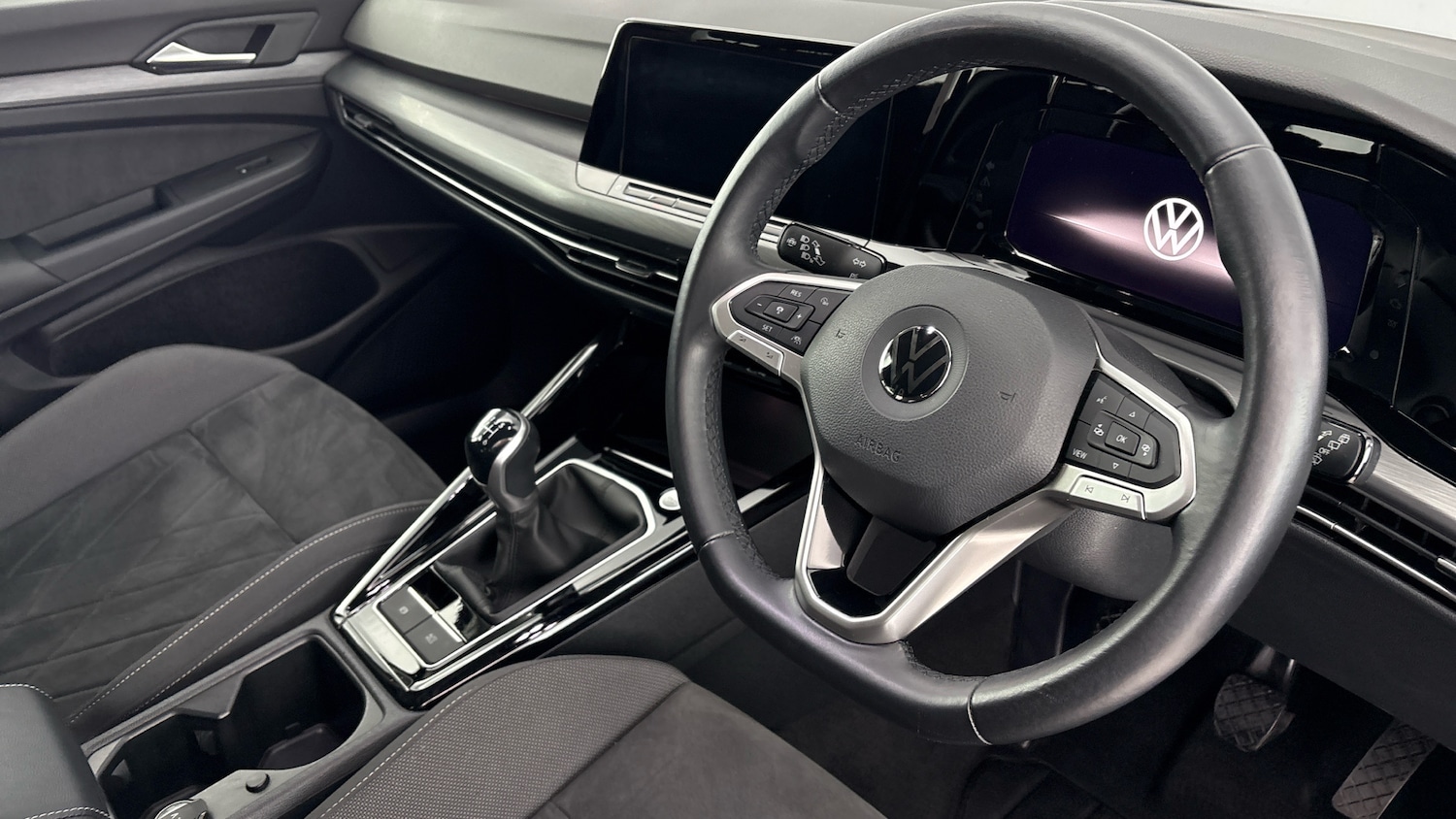 Used Volkswagen Golf 2023 for sale - 77602440: Photo 6