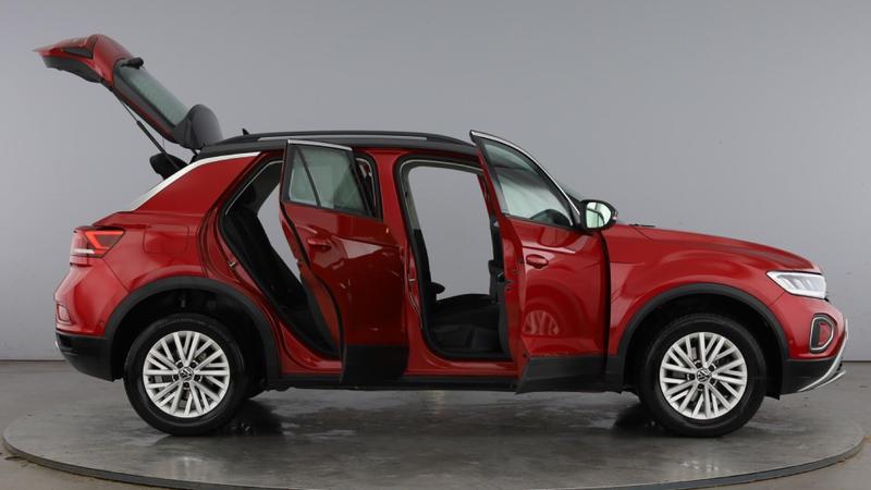 Used Volkswagen T-Roc 2023 for sale - 76488564: Photo 10