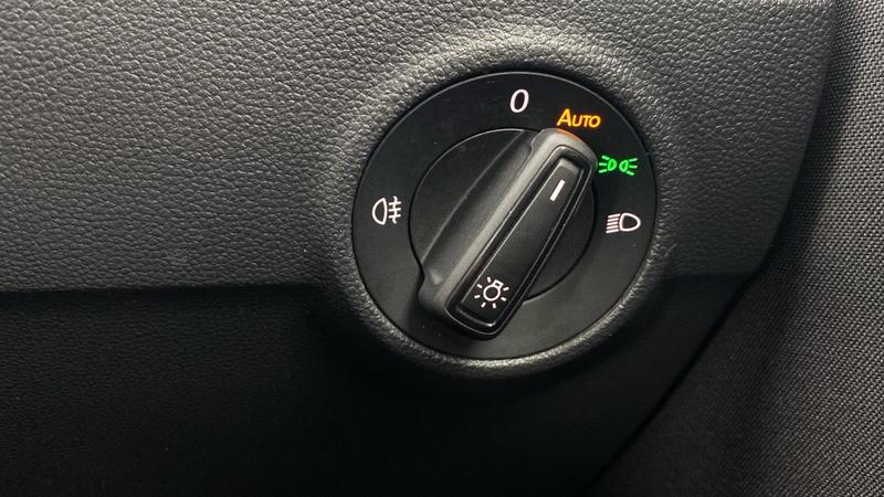 Used Volkswagen T-Roc 2023 for sale - 76488564: Photo 20