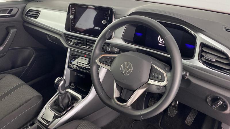 Used Volkswagen T-Roc 2023 for sale - 76488564: Photo 6