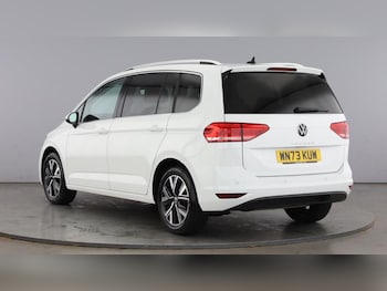 Used Volkswagen Touran 2023 for sale - 76972078: Photo