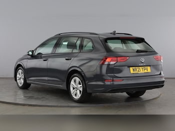 Used Volkswagen Golf 2021 for sale - 76433897: Photo