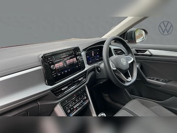 Used Volkswagen T-Roc 2026 for sale - 78310851: Photo