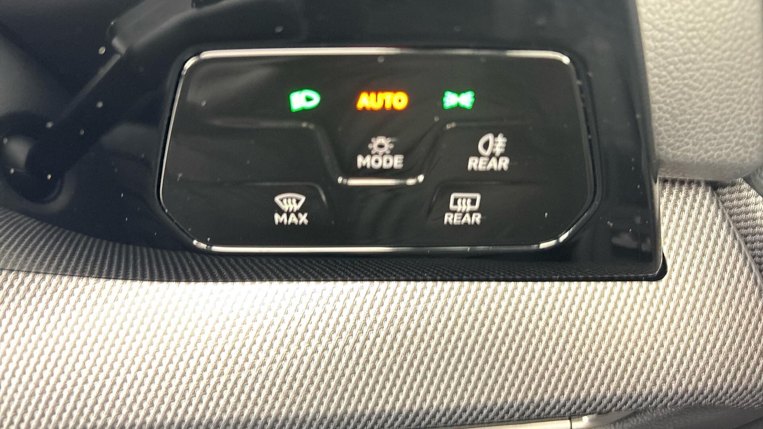 Used Volkswagen Golf 2026 for sale - 77974098: Photo 25