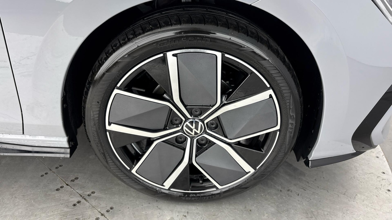 Used Volkswagen Golf 2026 for sale - 77974098: Photo 5