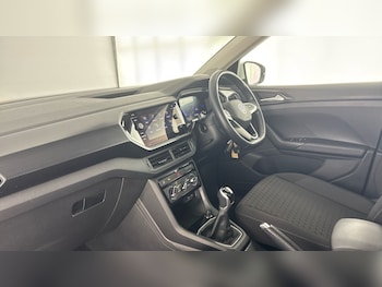 Used Volkswagen T-Cross 2023 for sale - 79344075: Photo
