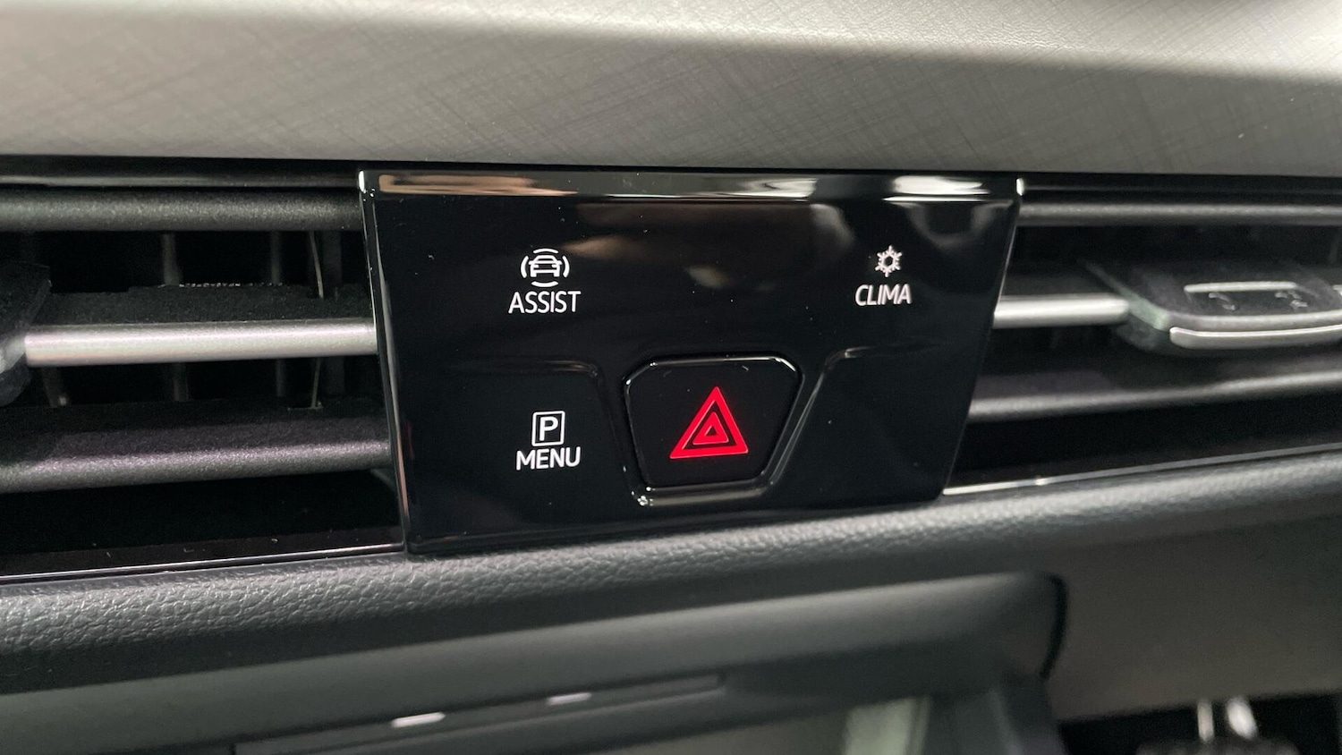 Used Volkswagen Golf 2025 for sale - 77735962: Photo 13