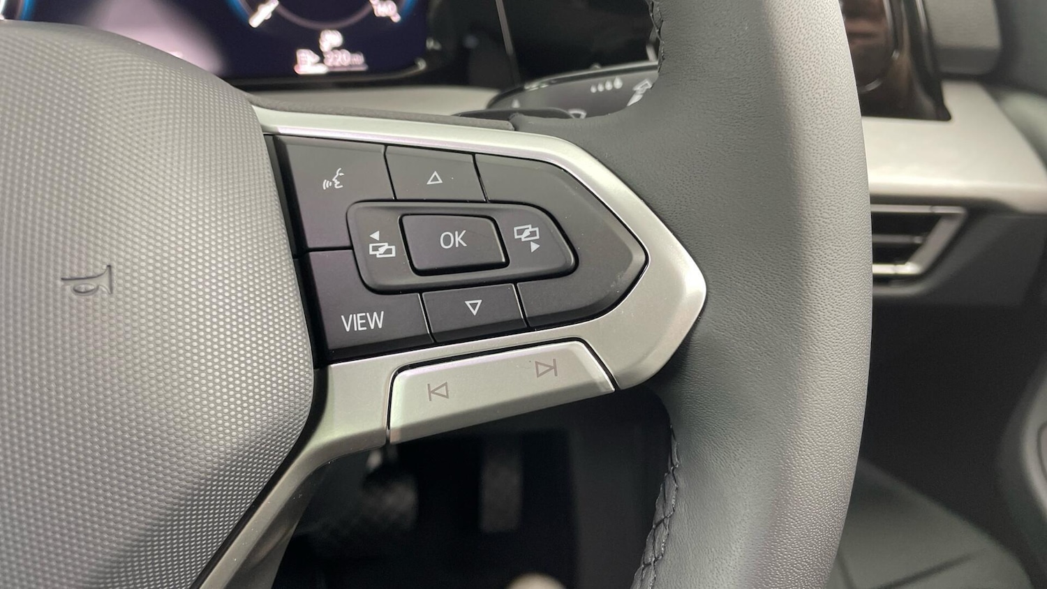 Used Volkswagen Golf 2025 for sale - 77735962: Photo 24