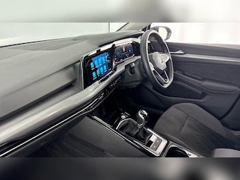 Used Volkswagen Golf 2023 for sale - 77515504: Photo