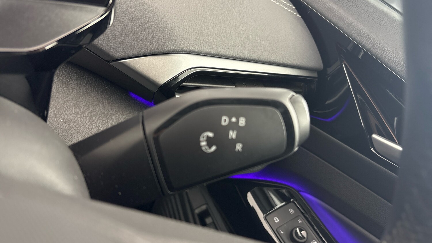 Used Volkswagen ID.4 2025 for sale - 77602302: Photo 17