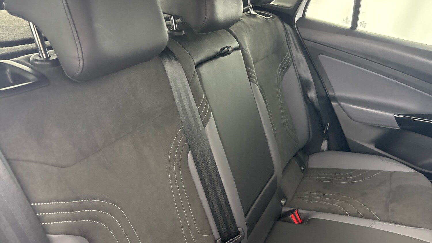 Used Volkswagen ID.4 2025 for sale - 77602302: Photo 28