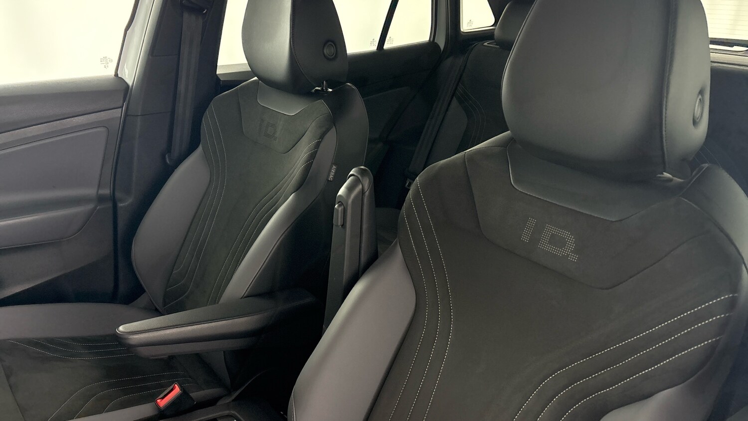 Used Volkswagen ID.4 2025 for sale - 77602302: Photo 35