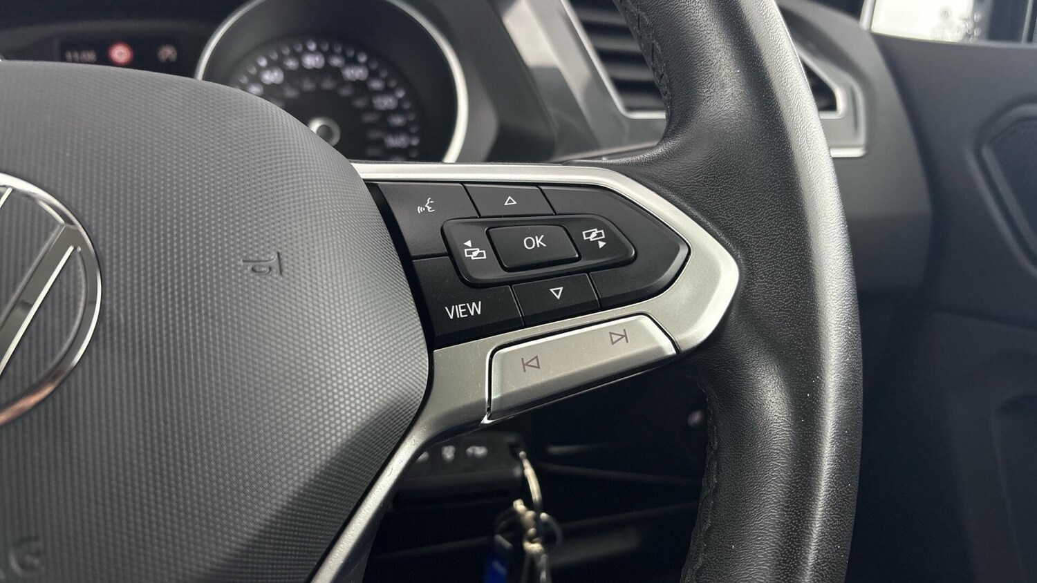 Used Volkswagen Tiguan 2022 for sale - 77715599: Photo 23