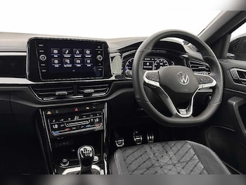 Used Volkswagen T-Roc 2025 for sale - 79105193: Photo