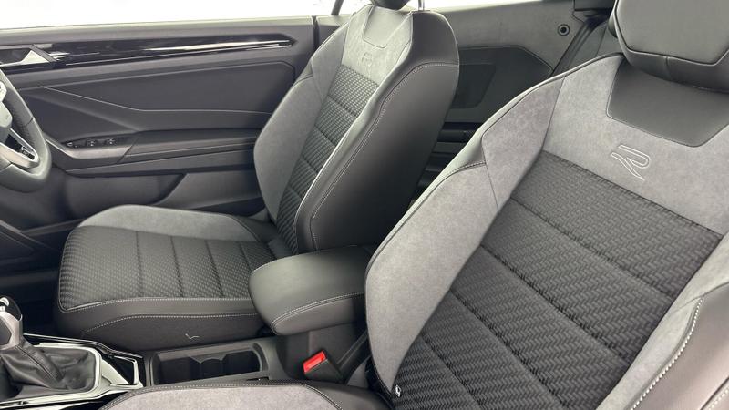 Used Volkswagen T-Roc 2025 for sale - 76862368: Photo 38