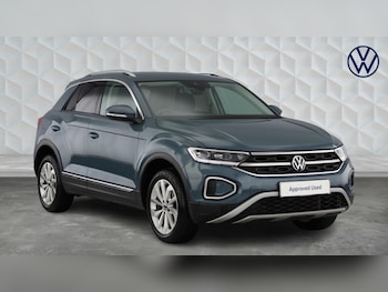Used Volkswagen T-Roc 2023 for sale - 78409126: Photo
