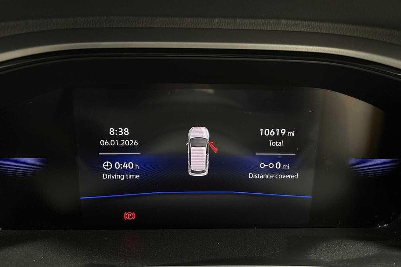 Used Volkswagen T-Roc 2024 for sale - 77186928: Photo 11