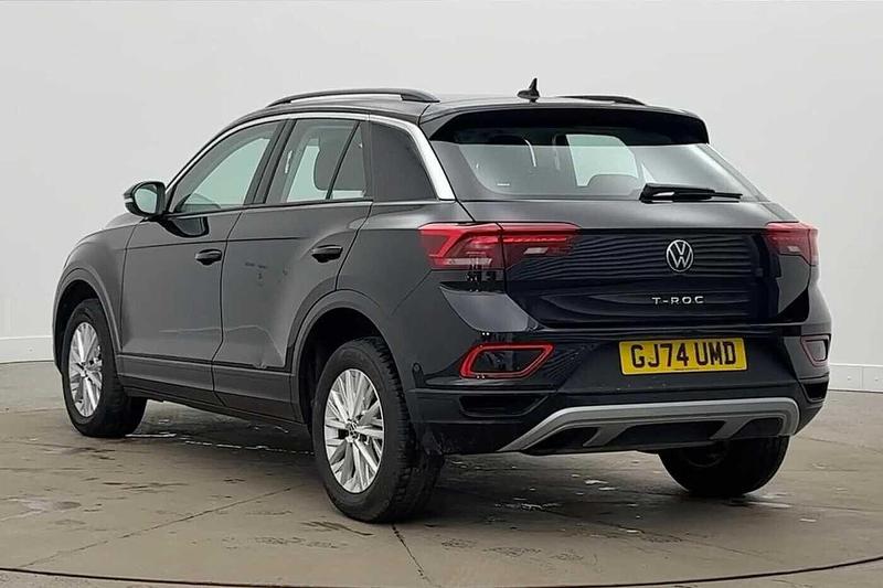 Used Volkswagen T-Roc 2024 for sale - 77186928: Photo 3