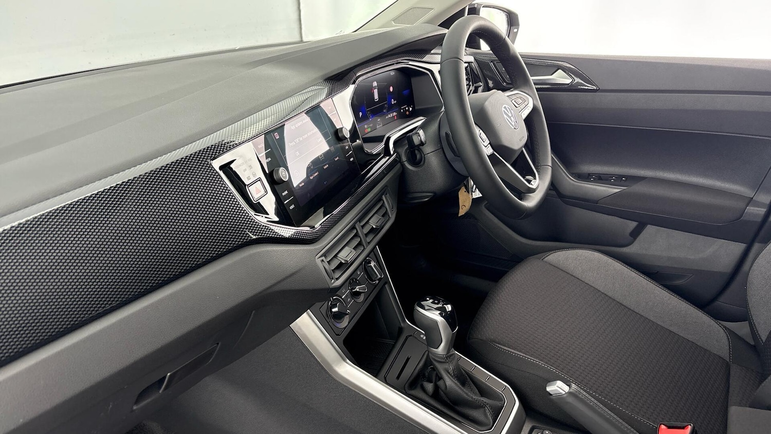 Used Volkswagen Polo 2025 for sale - 77618420: Photo 2