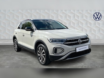 Used Volkswagen T-Roc 2023 for sale - 78346216: Photo