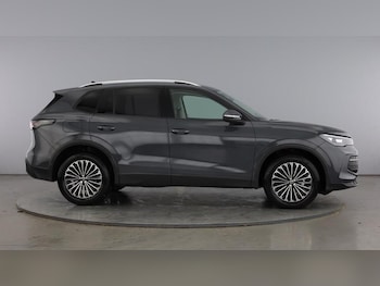 Used Volkswagen Tiguan 2025 for sale - 76631251: Photo