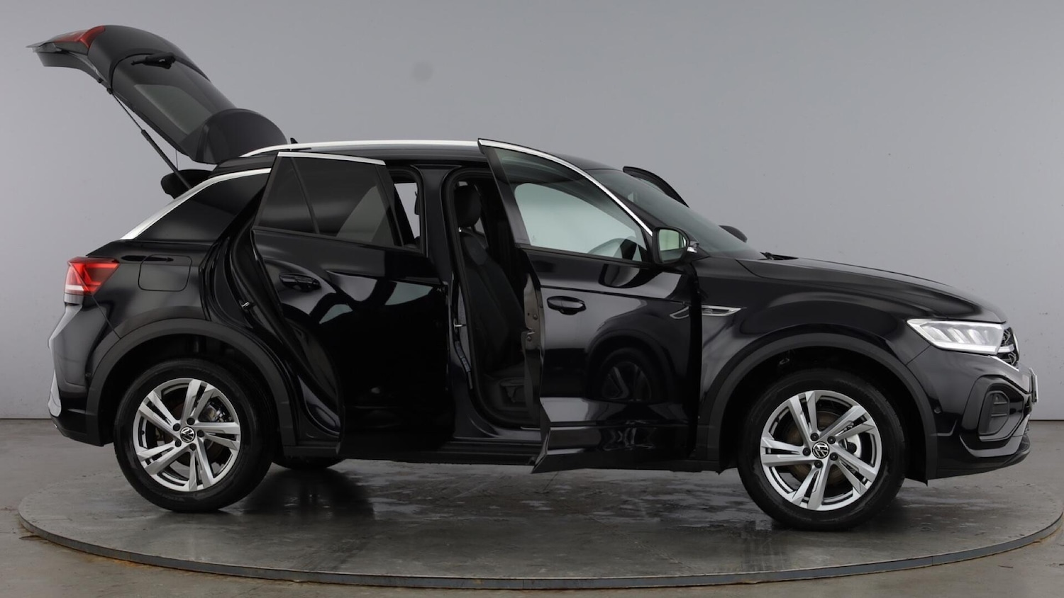 Used Volkswagen T-Roc 2025 for sale - 77881259: Photo 10