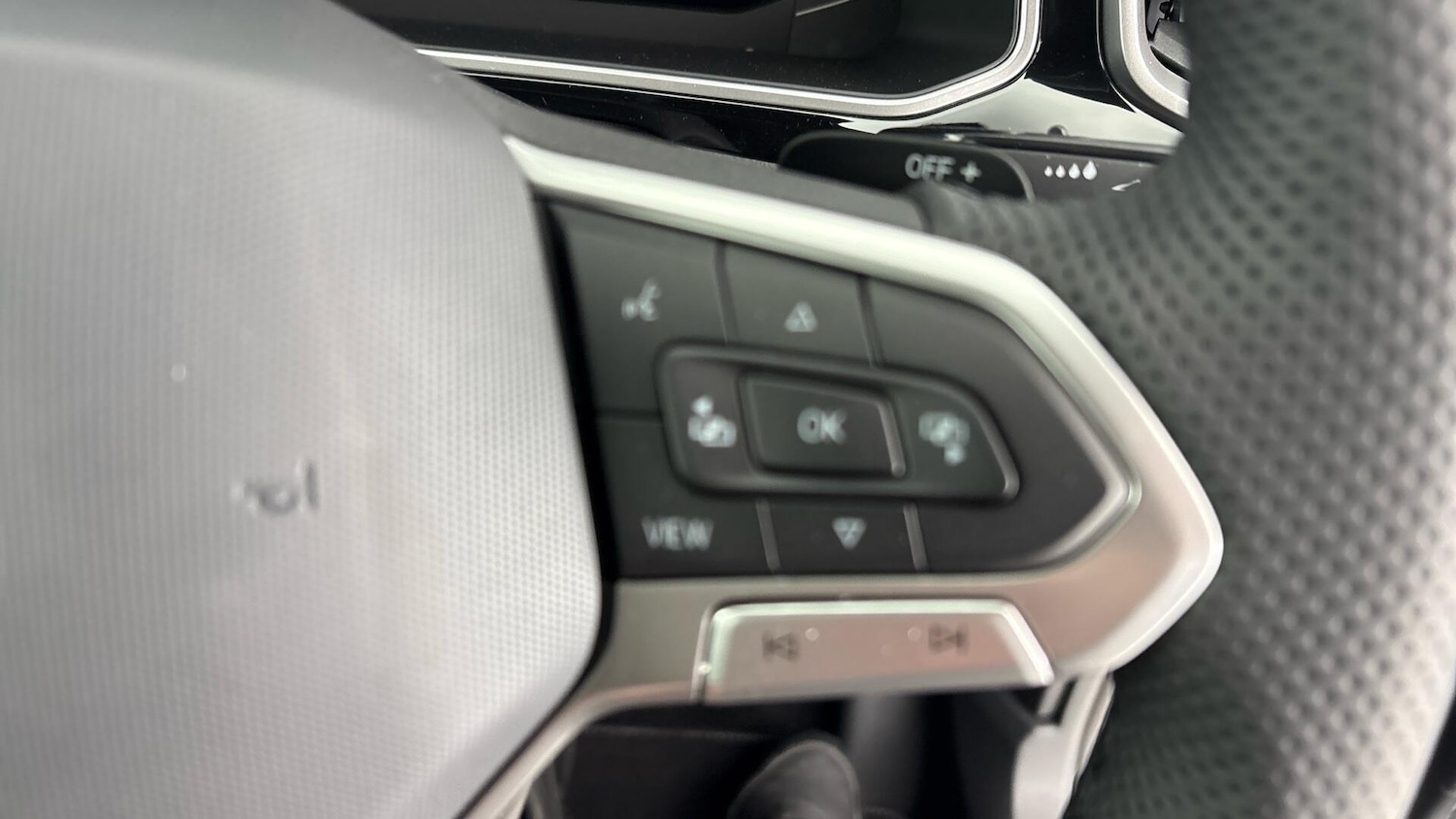 Used Volkswagen T-Roc 2025 for sale - 77881259: Photo 20