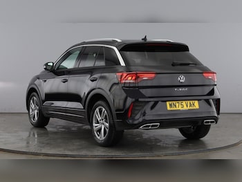 Used Volkswagen T-Roc 2025 for sale - 77881259: Photo