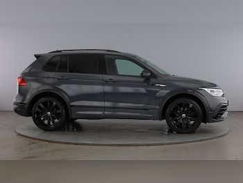 Used Volkswagen Tiguan 2024 for sale - 78976613: Photo