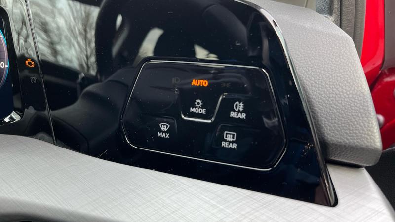 Used Volkswagen Golf 2025 for sale - 76882683: Photo 20