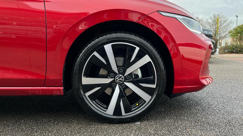 Used Volkswagen Golf 2025 for sale - 76882683: Photo 5