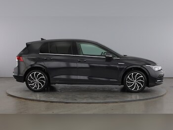 Used Volkswagen Golf 2023 for sale - 77506244: Photo