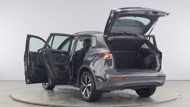 Used Volkswagen Tiguan 2024 for sale - 76255422: Photo 11